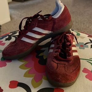 Women’s Adidas Samba Sneakers, Size 6. Maroon.